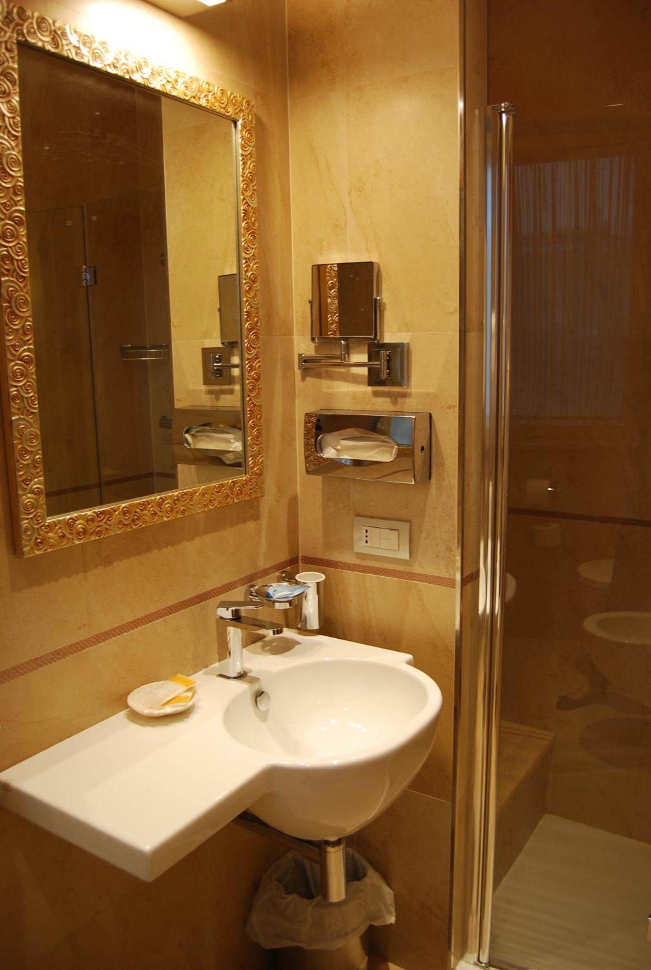 Hotel Bahia San Benedetto del Tronto Exterior photo
