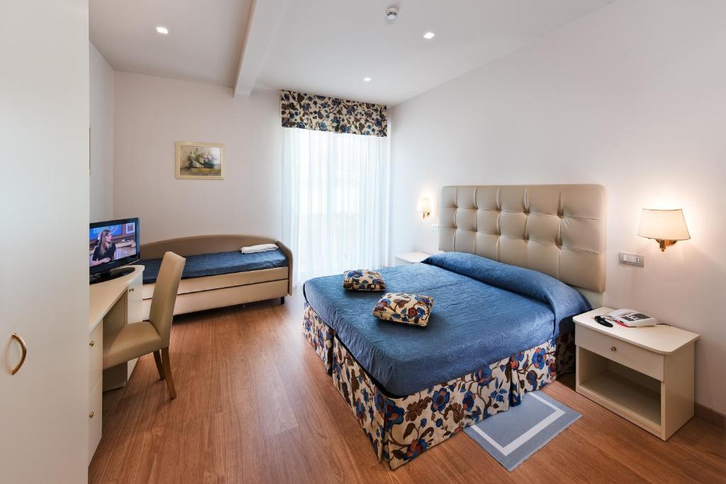 Hotel Bahia San Benedetto del Tronto Room photo
