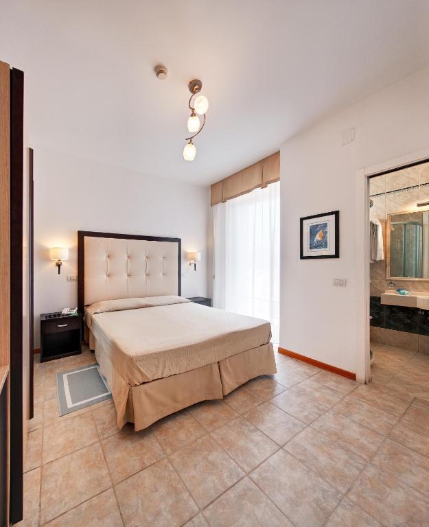 Hotel Bahia San Benedetto del Tronto Exterior photo