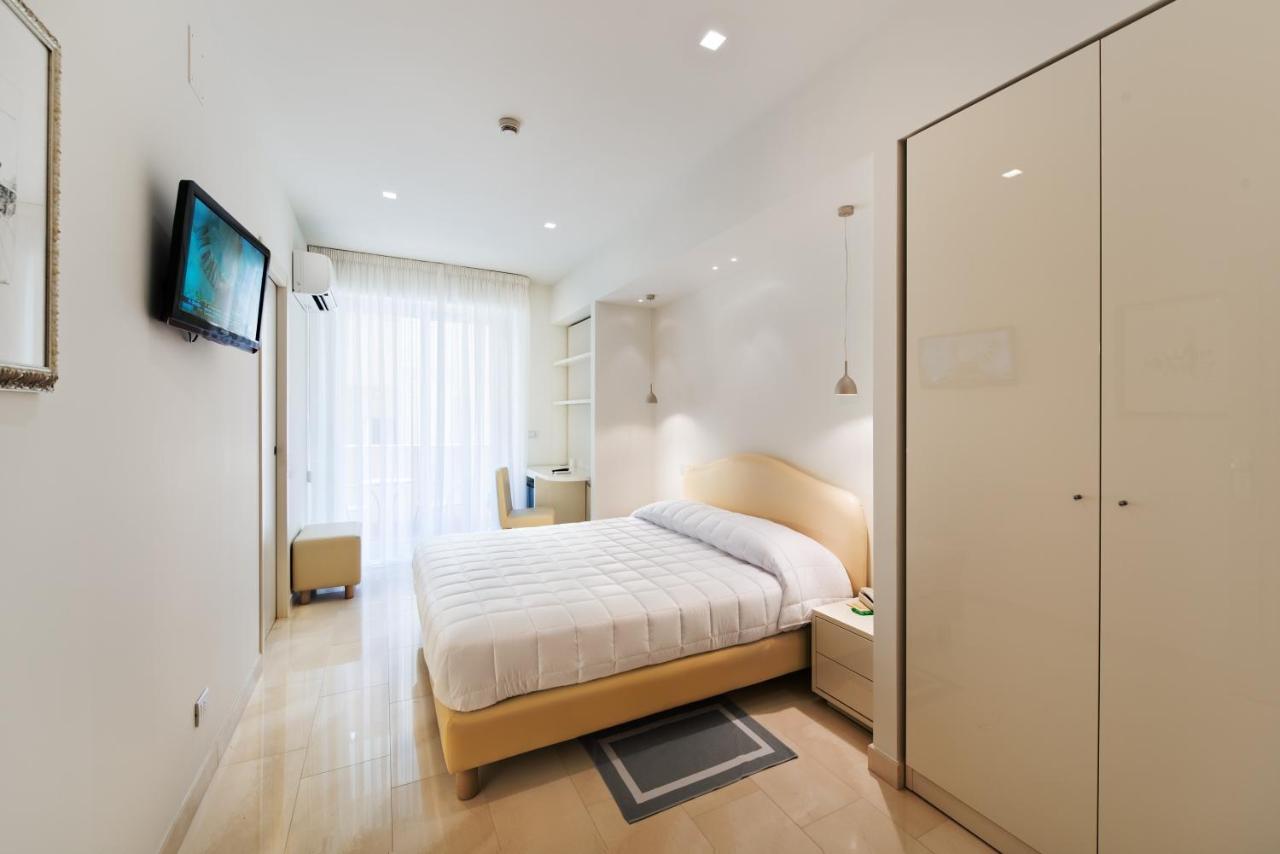Hotel Bahia San Benedetto del Tronto Room photo